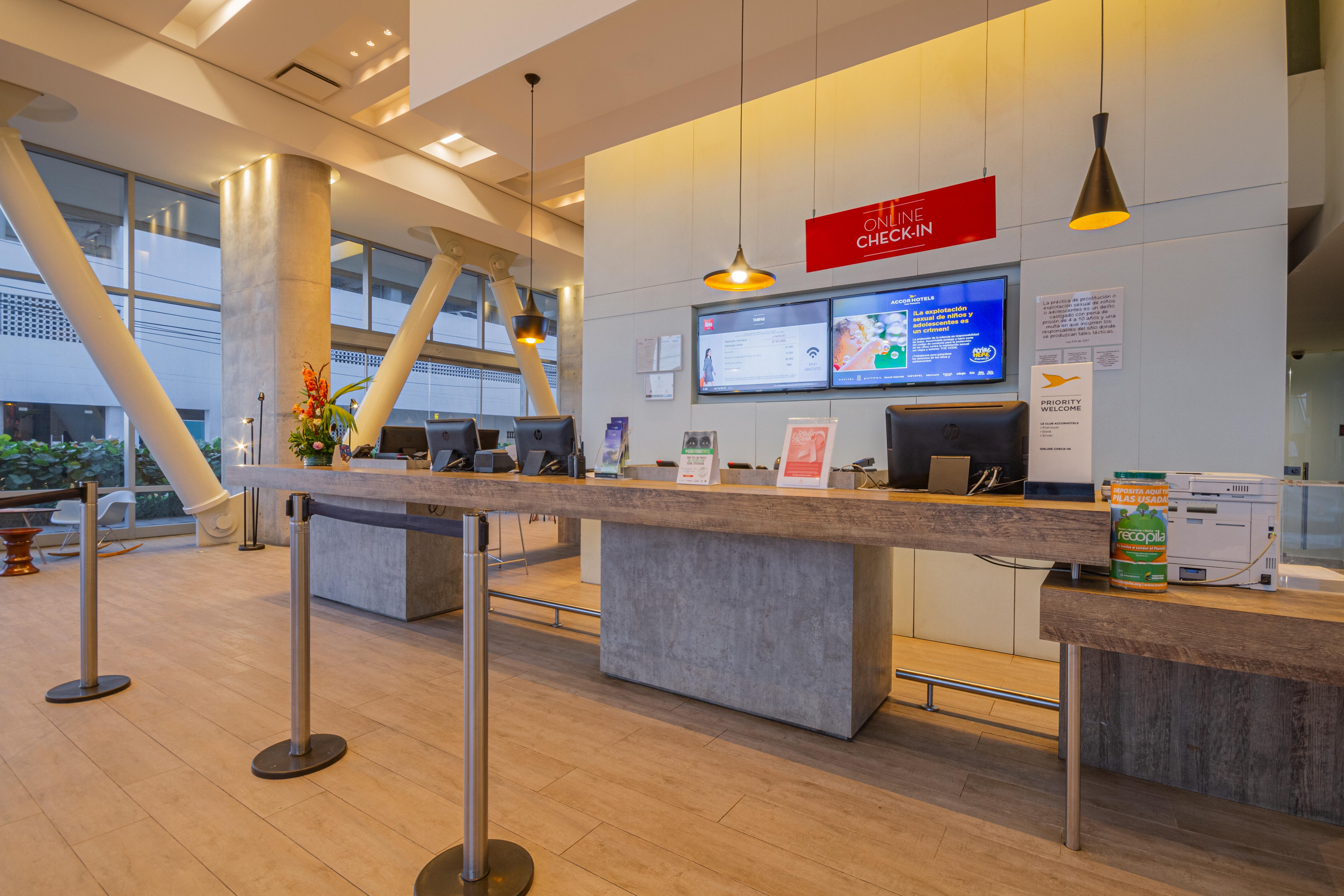 Ibis Cartagena Marbella Hotel Eksteriør billede